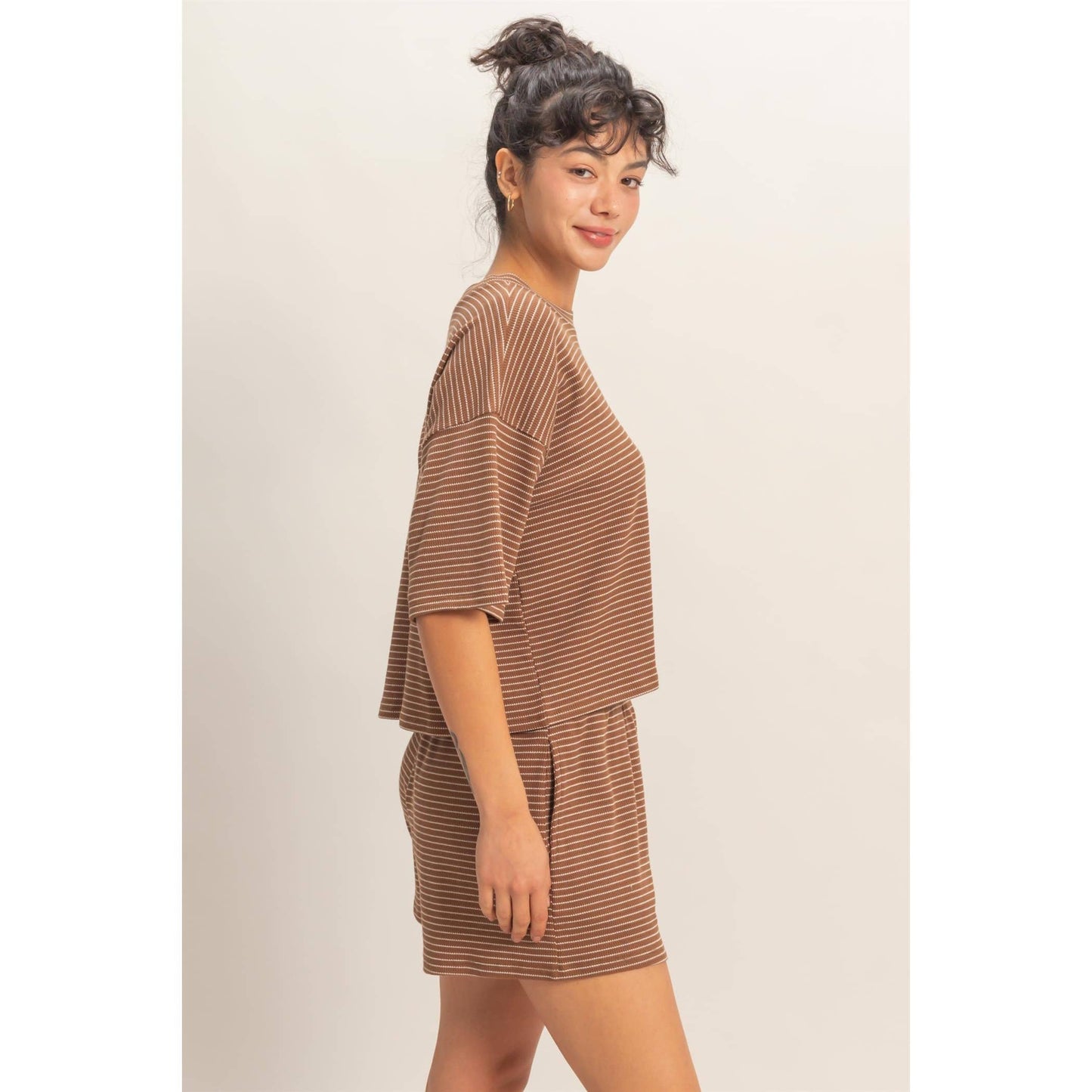 Striped Round Neck Top & Shorts Set - BEIGE